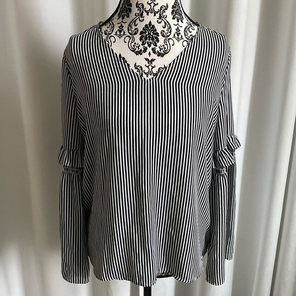 Loft women’s flowy top v neck vertical stripes bell sleeves size small - Picture 1 of 12